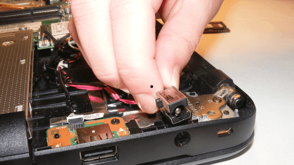 Laptop Screen Repair<br />
